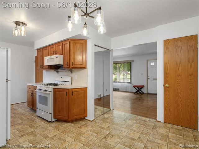 29720 Merrick Avenue, Warren, MI 48092