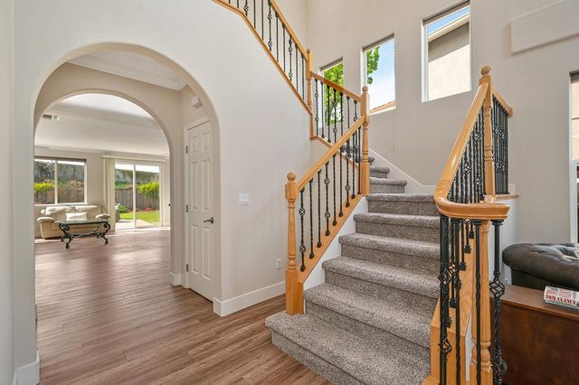 7516 Colbert Dr, Rancho Murieta, CA 95683