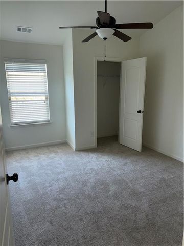 1921 Paxton Ridge Court, Lilburn, GA 30047