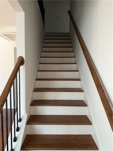 1921 Paxton Ridge Court, Lilburn, GA 30047