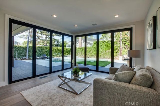 324 Saint Andrews Road, Newport Beach, CA 92663