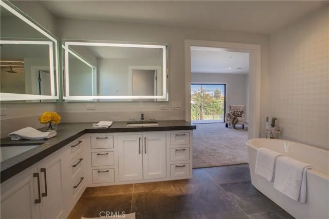 324 Saint Andrews Road, Newport Beach, CA 92663