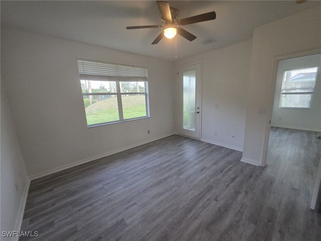 4364 Avian AVE, Fort Myers, FL 33916