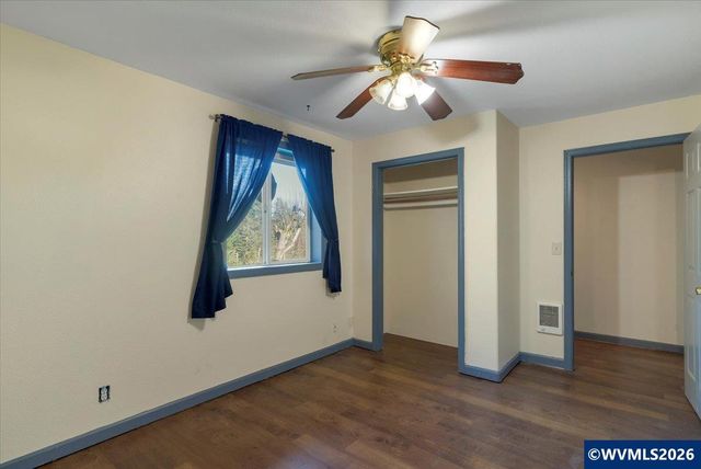 38159 Weirich Dr, Lebanon, OR 97355