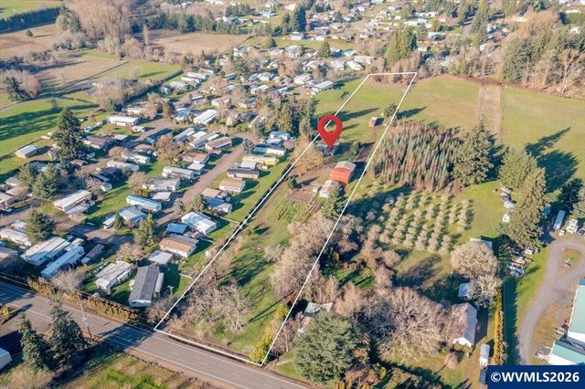 38159 Weirich Dr, Lebanon, OR 97355