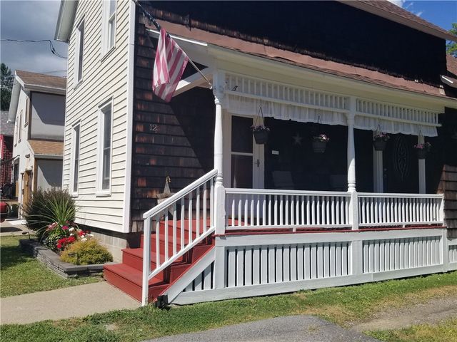 12 Chenango Avenue, Norwich, NY 13815