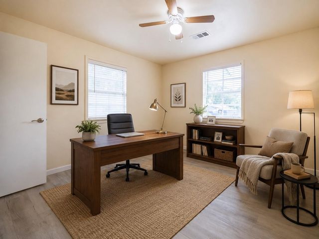91 Hulon Hall Court, Cleveland, TX 77328