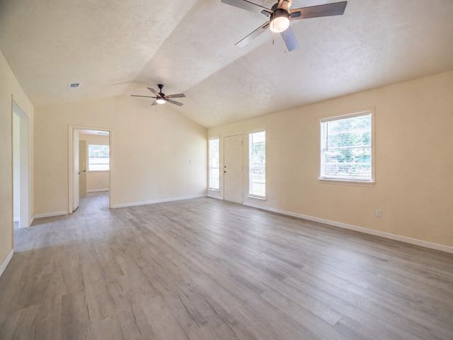 91 Hulon Hall Court, Cleveland, TX 77328