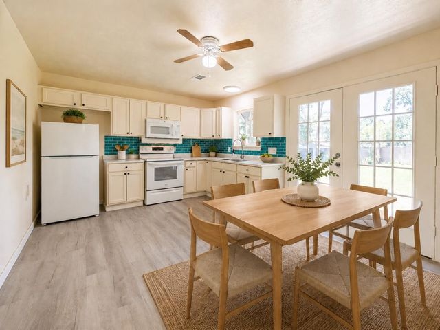 91 Hulon Hall Court, Cleveland, TX 77328