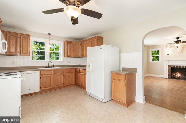830 OBERLIN RD, Middletown, PA 17057