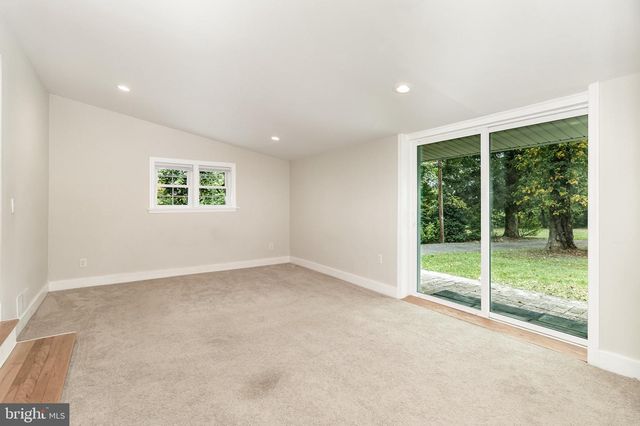 830 OBERLIN RD, Middletown, PA 17057