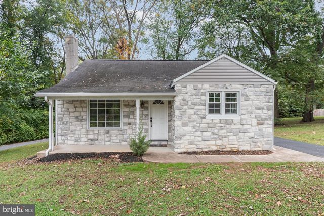 830 OBERLIN RD, Middletown, PA 17057