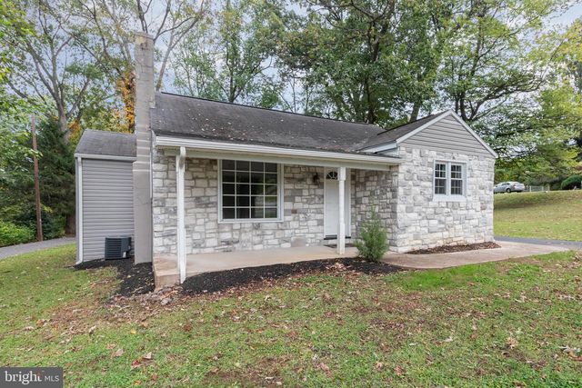 830 OBERLIN RD, Middletown, PA 17057