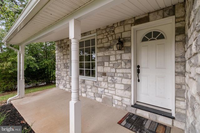830 OBERLIN RD, Middletown, PA 17057