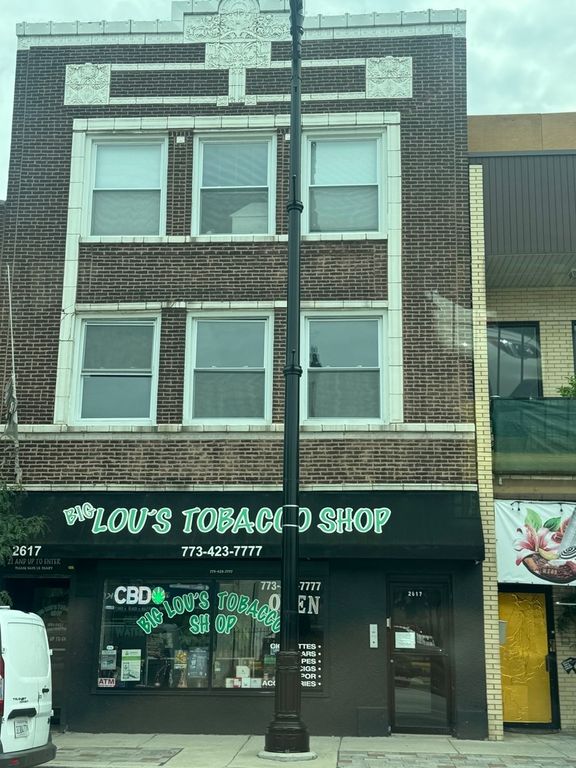 2617 W Lawrence Avenue 2, Chicago, IL 60625