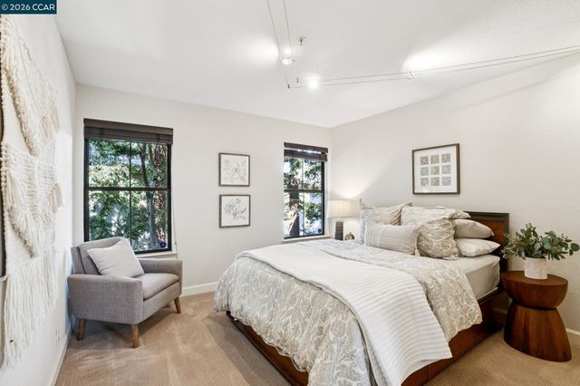 3279 Mt Diablo Ct 20, Lafayette, CA 94549