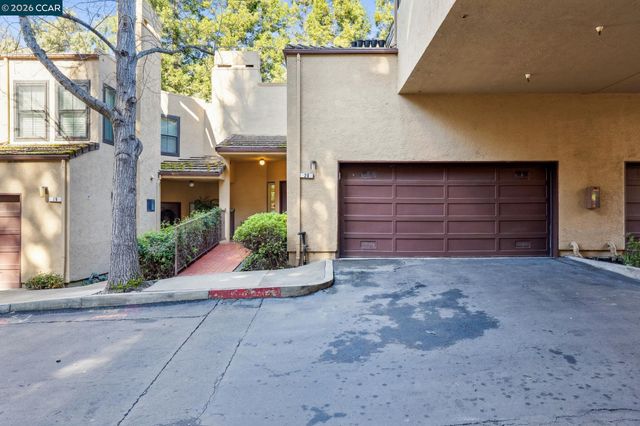 3279 Mt Diablo Ct 20, Lafayette, CA 94549