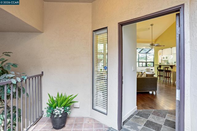 3279 Mt Diablo Ct 20, Lafayette, CA 94549