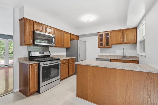 5831 Downing Street, Portage City, MI 49024