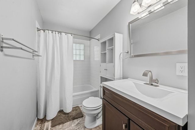 5831 Downing Street, Portage City, MI 49024