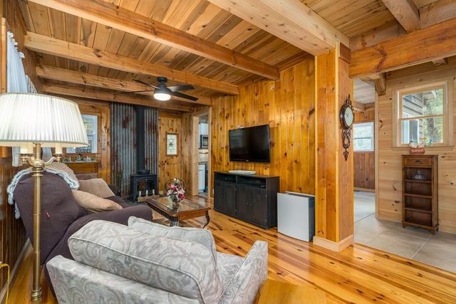 17 Tara Lane, Ellijay, GA 30540