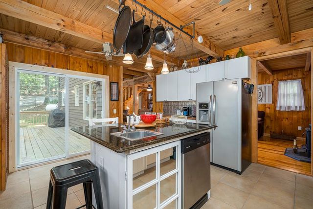 17 Tara Lane, Ellijay, GA 30540