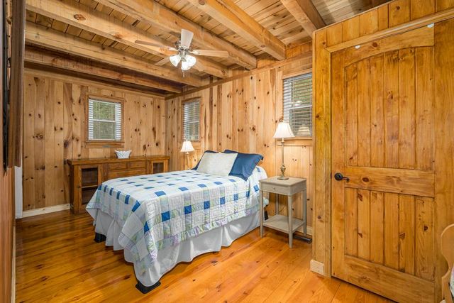 17 Tara Lane, Ellijay, GA 30540