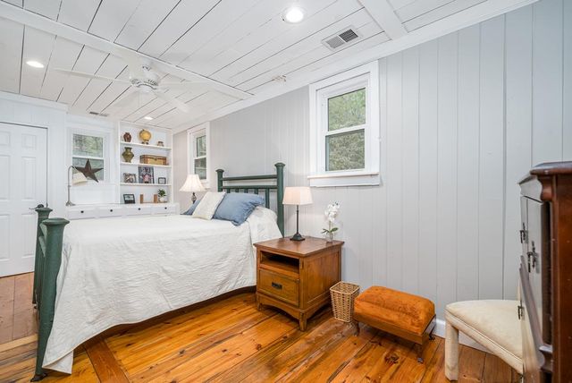 17 Tara Lane, Ellijay, GA 30540