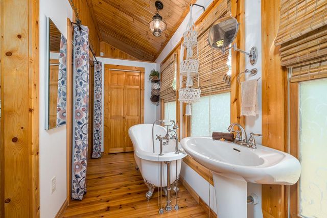 17 Tara Lane, Ellijay, GA 30540