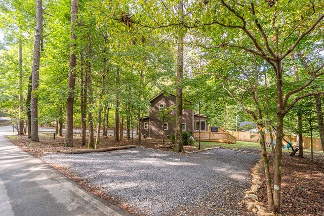 17 Tara Lane, Ellijay, GA 30540