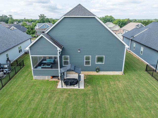 7925 Frostwood Lane, Ooltewah, TN 37363