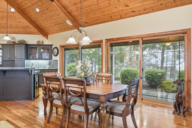 3601 Campus View Drive, Grants Pass, OR 97527