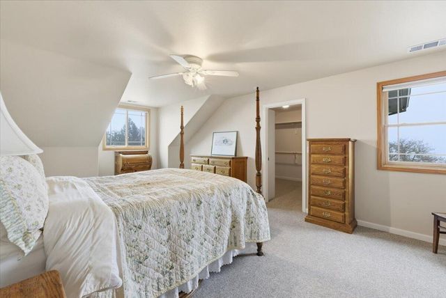 3601 Campus View Drive, Grants Pass, OR 97527