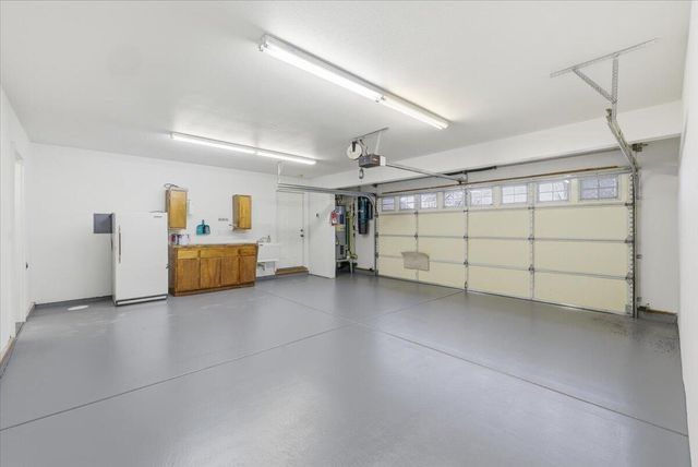 3601 Campus View Drive, Grants Pass, OR 97527