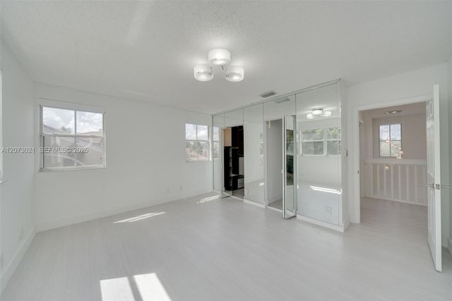 720 Falling Water Road 720, Weston, FL 33326