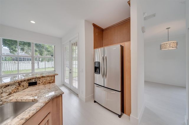 720 Falling Water Road 720, Weston, FL 33326