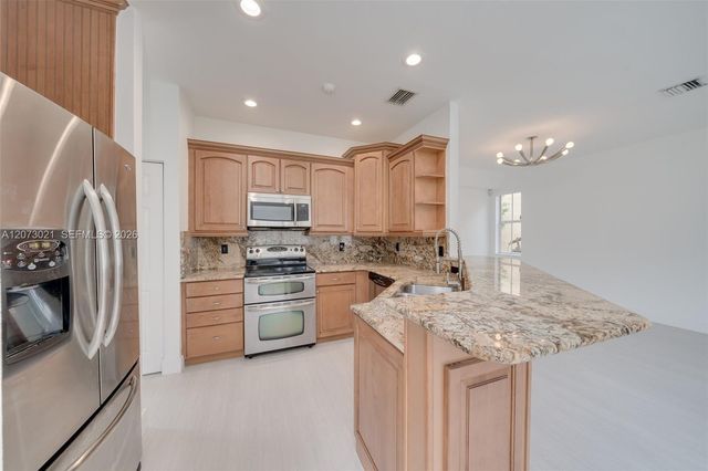 720 Falling Water Road 720, Weston, FL 33326