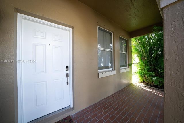 720 Falling Water Road 720, Weston, FL 33326