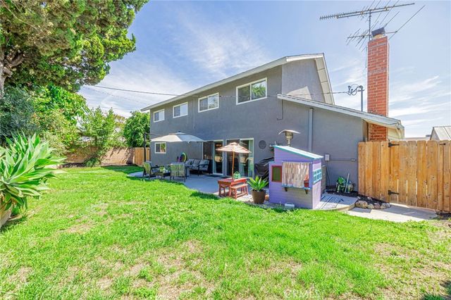 2575 Victoria, Simi Valley, CA 93065
