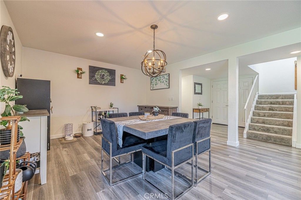 Image 18 of property listing at 2575 Victoria, Simi Valley, CA 93065