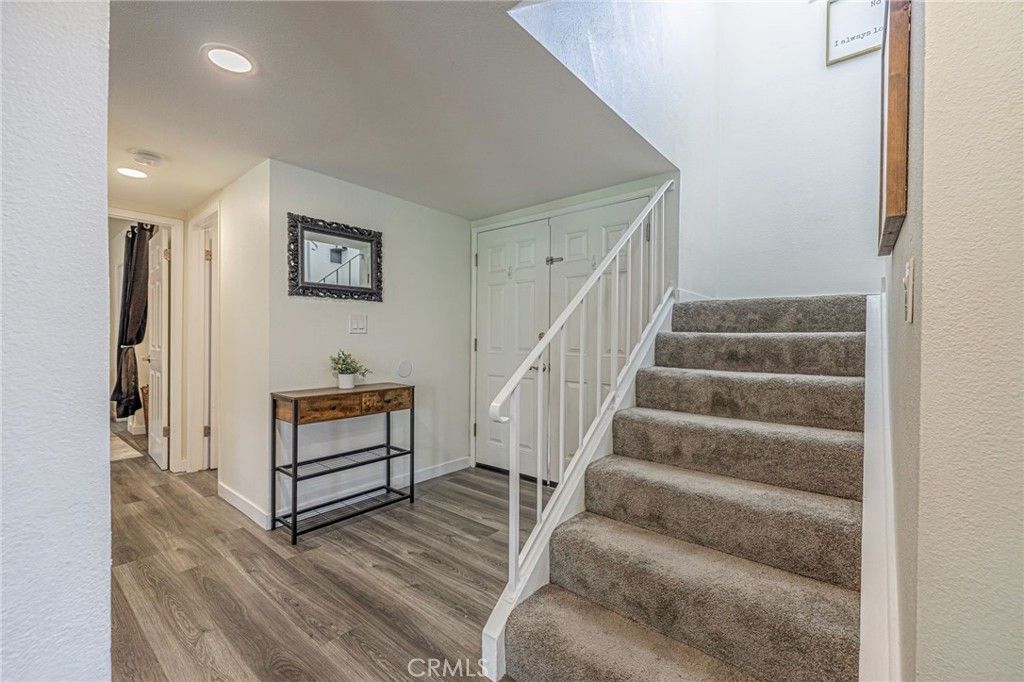 Image 22 of property listing at 2575 Victoria, Simi Valley, CA 93065
