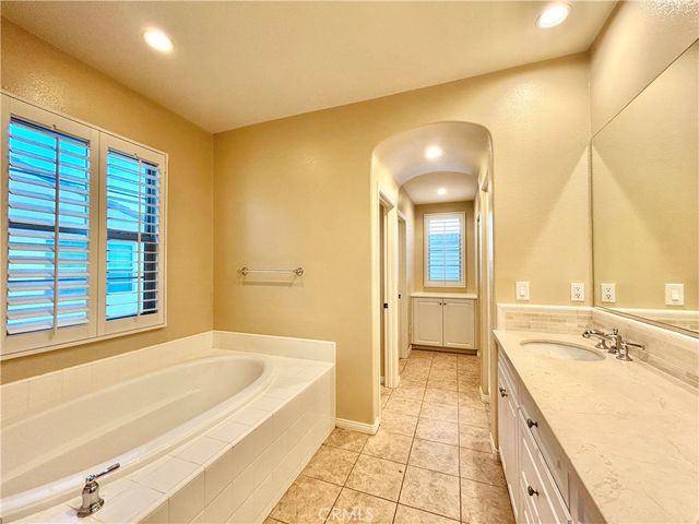 8351 Edgewood, Chino, CA 91708