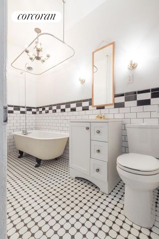 587A LEXINGTON Avenue, New York City, NY 11221