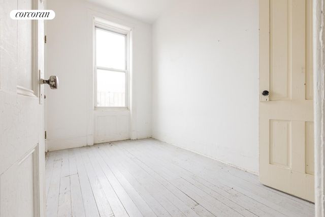 587A LEXINGTON Avenue, New York City, NY 11221