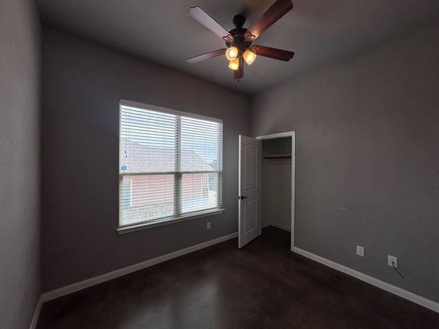 200 Mauna Kea LN B, Bastrop, TX 78602