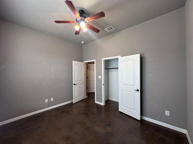 200 Mauna Kea LN B, Bastrop, TX 78602