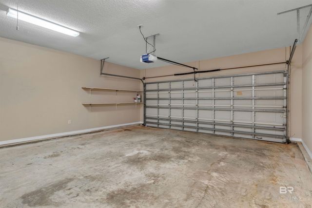 500 Dolphin Avenue, Gulf Shores, AL 36542