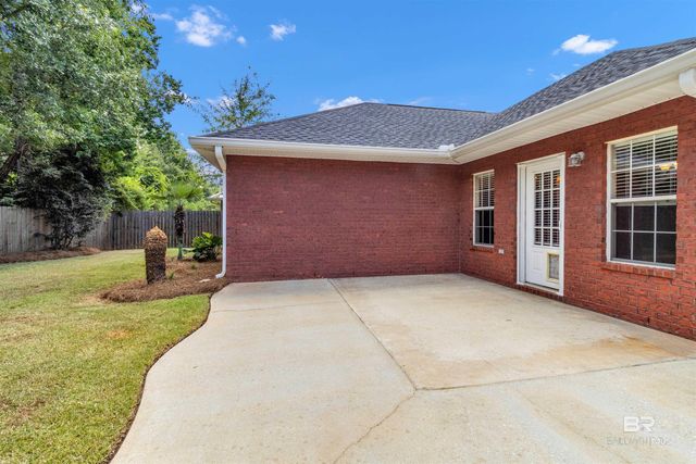 500 Dolphin Avenue, Gulf Shores, AL 36542