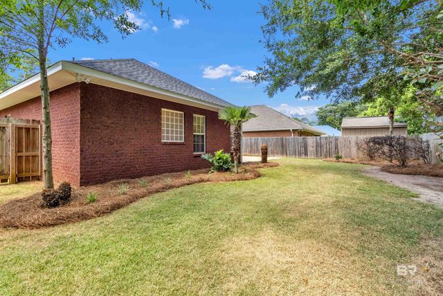 500 Dolphin Avenue, Gulf Shores, AL 36542