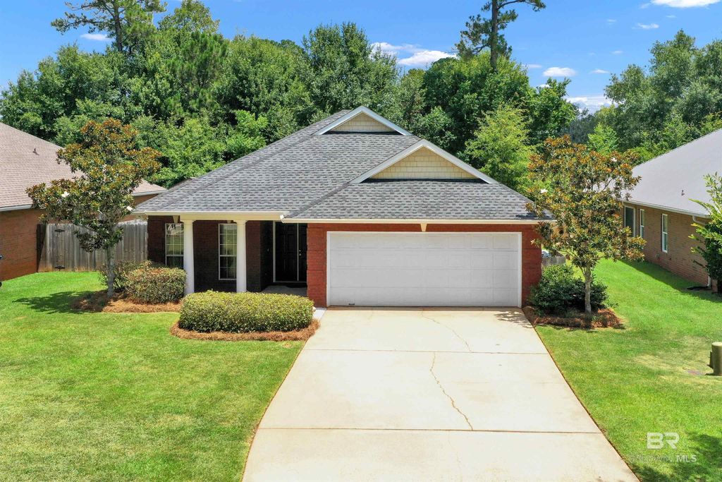 500 Dolphin Avenue, Gulf Shores, AL 36542